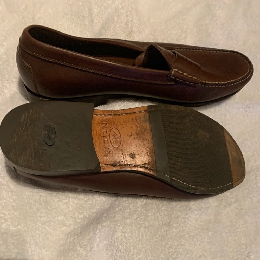 Men’s shoes size 15